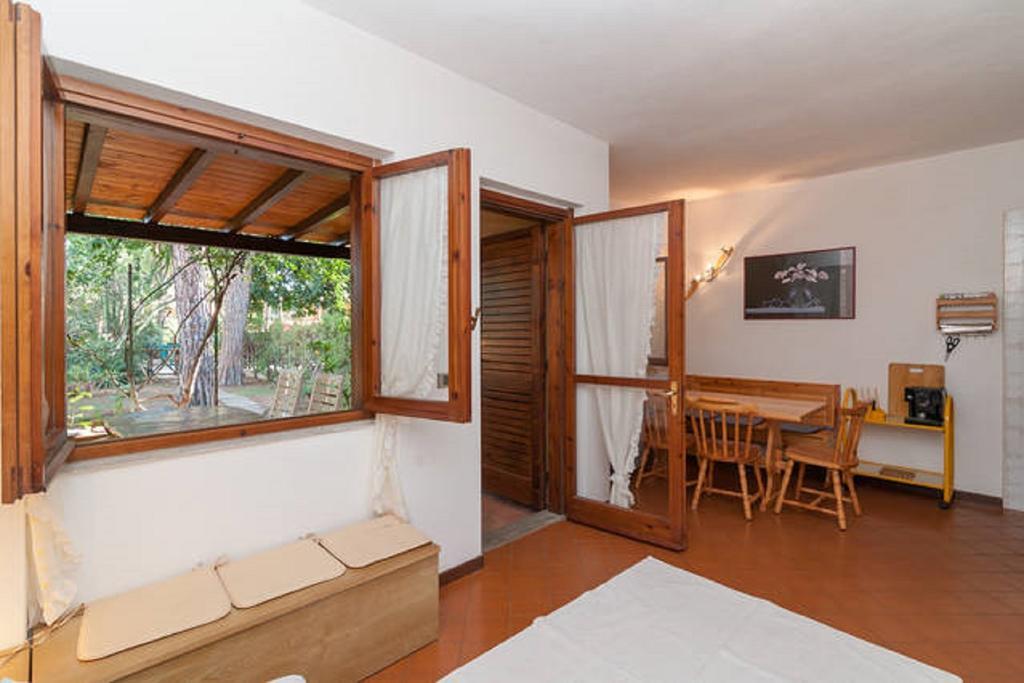 Villino Sunshine Villa Santa Margherita di Pula Rum bild
